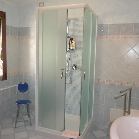 לינה וארוחת בוקר Canne Al Vento